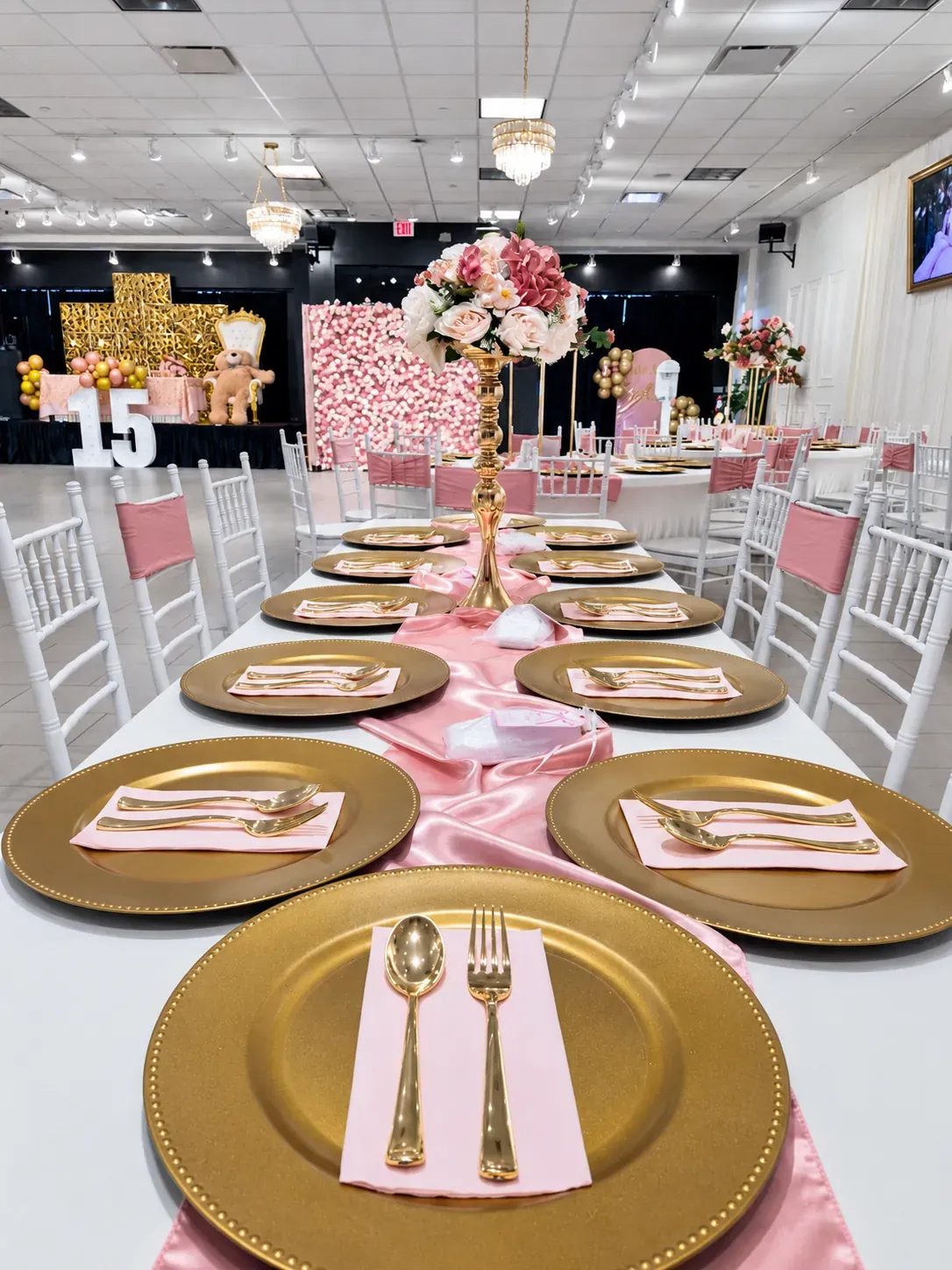 06 Long Table to Stage